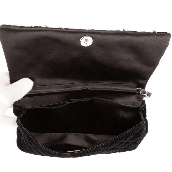 Chanel Moscow Single Flap - Picture 9 of 10